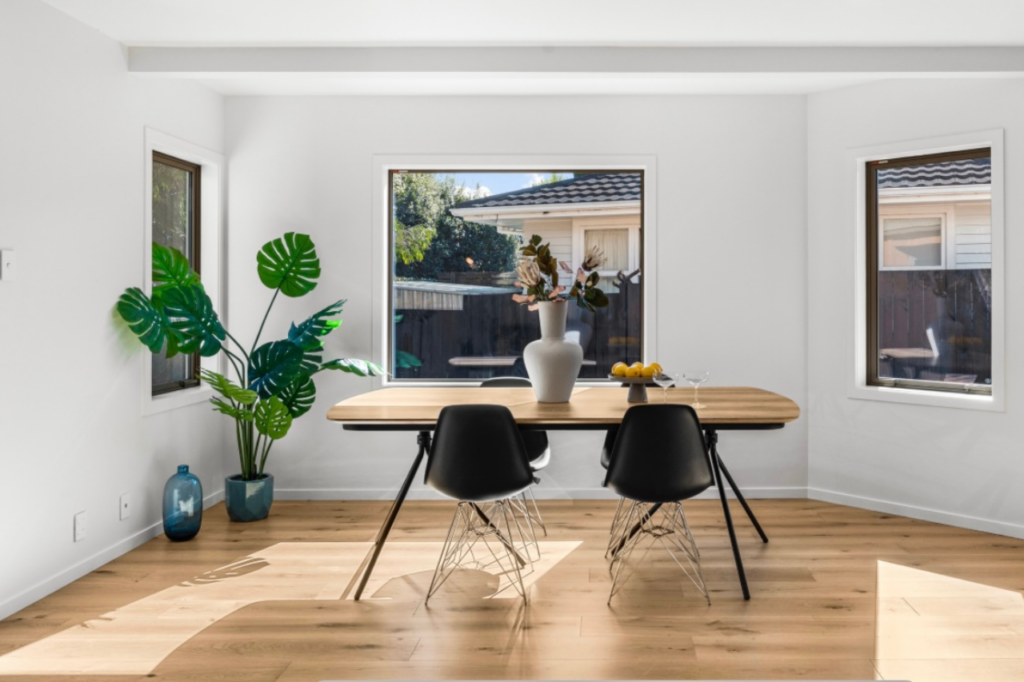 office staging